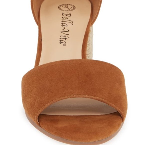 NEW IN BOX BELLA VITA FABLE SANDAL - Picture 2 of 6
